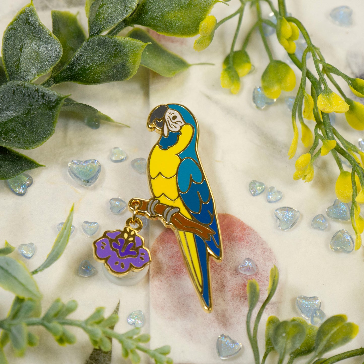 Blue-throated Macaw Pin